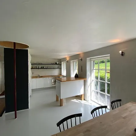 Stenhuset I Pilbrodalen