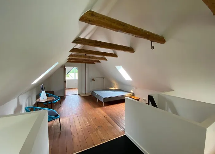 Stenhuset I Pilbrodalen