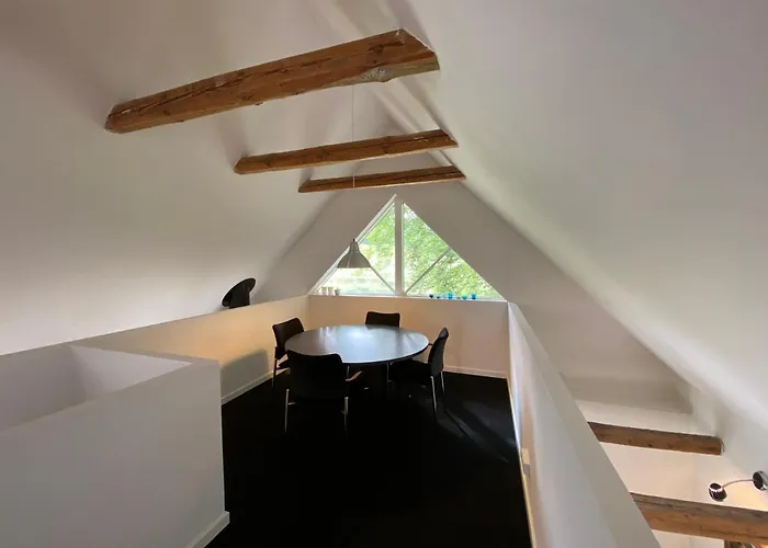 Stenhuset I Pilbrodalen